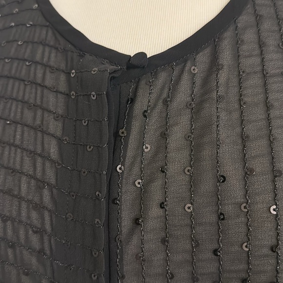 Sleeveless Black Sequin Too - Picture 7 of 8